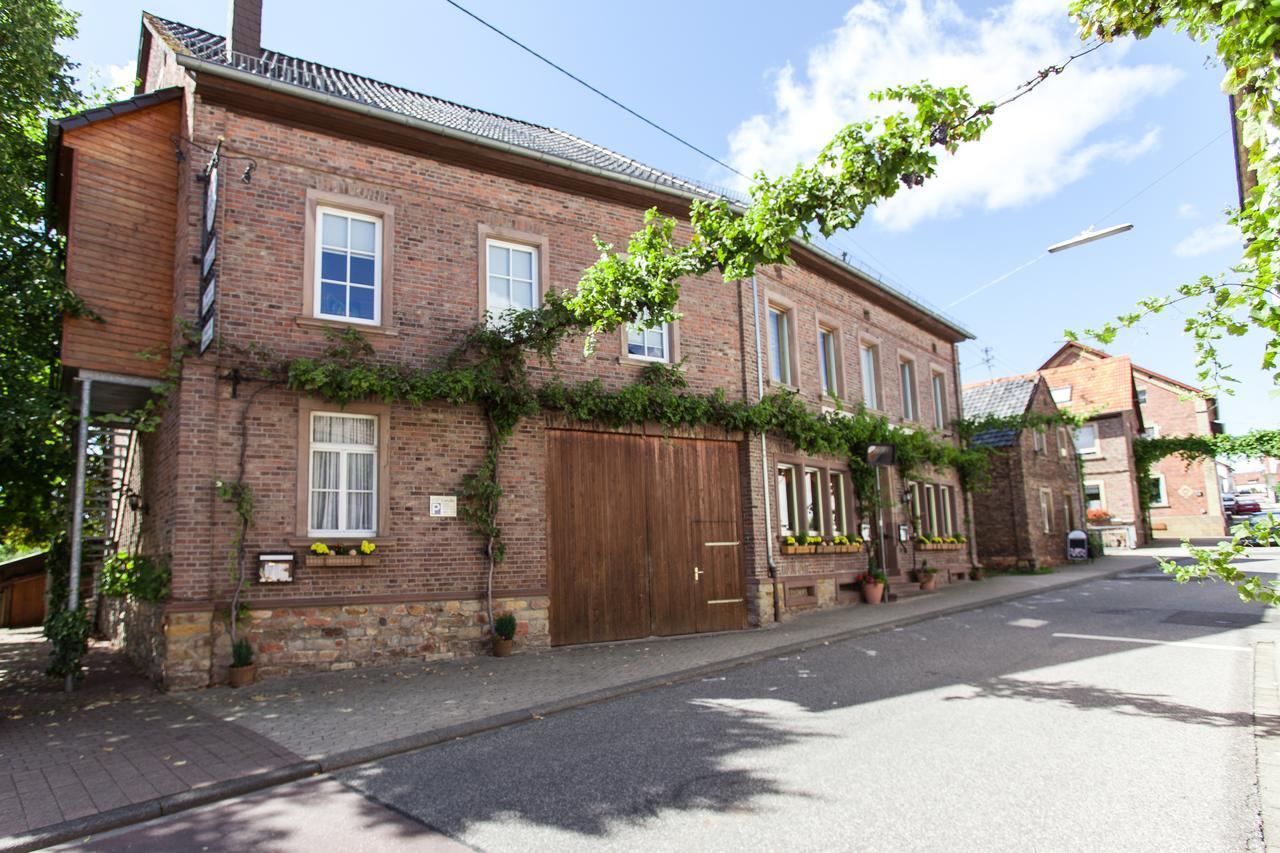 Gasthaus Zur Linde Braunweiler Eksteriør billede